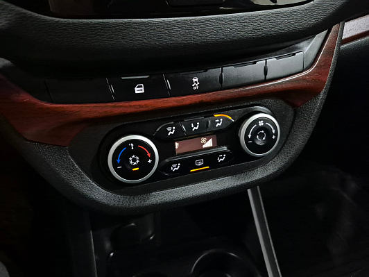Lada (ВАЗ) Vesta Comfort Multimedia (2018-2019), 2016 года, пробег 137151 км