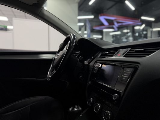 Skoda Octavia Ambition, 2019 года, пробег 164559 км