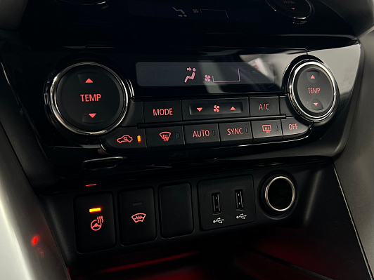 Mitsubishi Eclipse Cross Instyle, 2018 года, пробег 74000 км