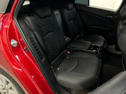 Toyota Prius, 2018 года, пробег 98150 км