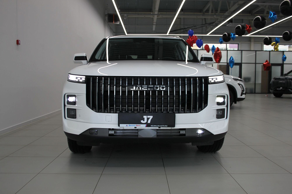 Jaecoo J7 Комфорт, белый