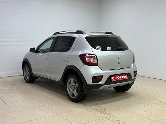 Renault Sandero, 2020 года, пробег 58230 км