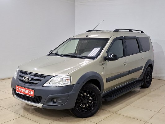 Lada (ВАЗ) Largus Quest (7 мест), 2020 года, пробег 118250 км
