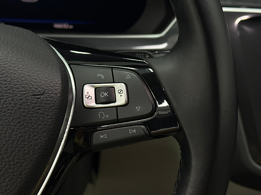 Volkswagen Tiguan Highline, 2017 года, пробег 46457 км