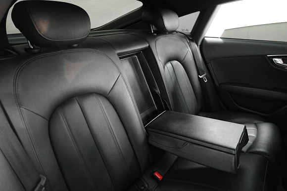 Audi A7, 2012 года, пробег 175000 км