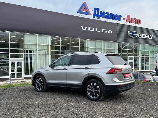 Volkswagen Tiguan, 2018 года, пробег 131067 км