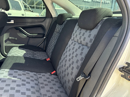 Ford Focus Comfort, 2006 года, пробег 238241 км