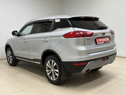 Geely Atlas Luxury, 2021 года, пробег 67000 км