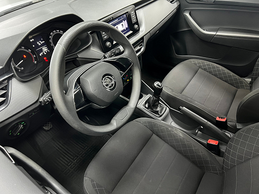 Skoda Rapid Active, 2021 года, пробег 77010 км