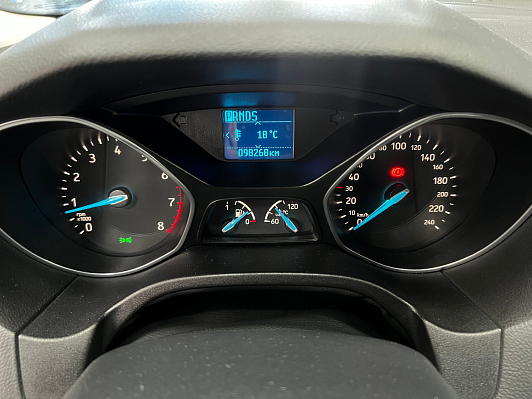 Ford Focus SYNC Edition, 2015 года, пробег 98246 км