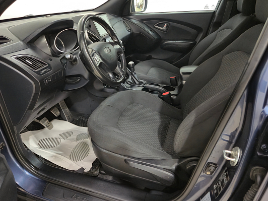 Hyundai ix35 Start, 2010 года, пробег 267930 км