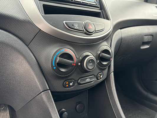 Hyundai Solaris Super Series-II, 2014 года, пробег 157830 км