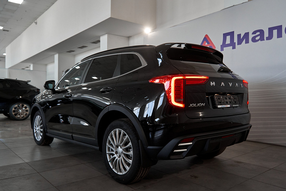 Haval Jolion Оптимум, черный