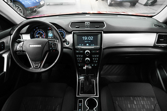 Haval H2 Lux, 2019 года, пробег 97000 км