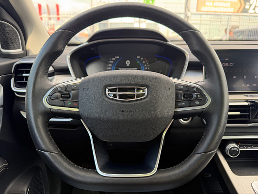 Geely Coolray Luxury, 2023 года, пробег 7800 км