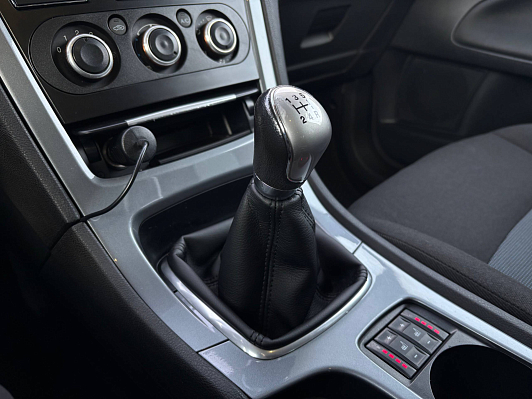 Ford Mondeo Ambiente, 2012 года, пробег 251471 км