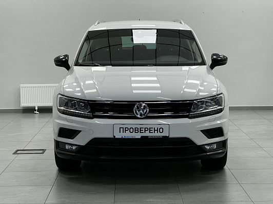 Volkswagen Tiguan Highline, 2019 года, пробег 125699 км