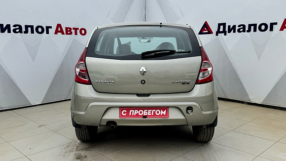 Renault Sandero Authentique, 2012 года, пробег 119831 км