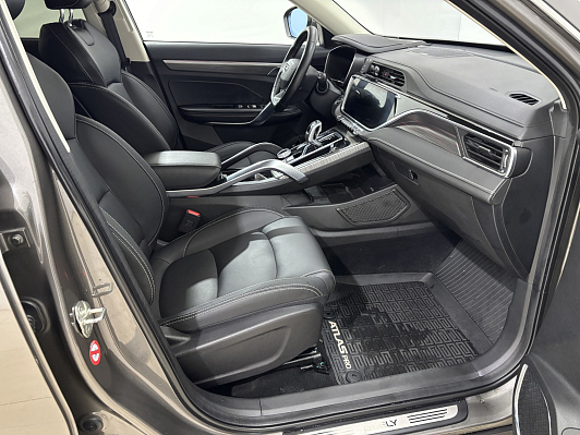 Geely Atlas Pro Luxury, 2022 года, пробег 38425 км