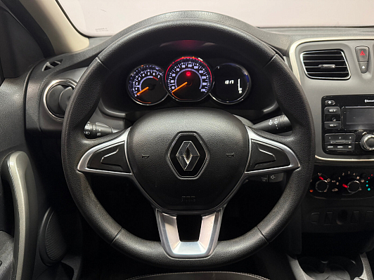 Renault Logan Stepway Life, 2021 года, пробег 98000 км