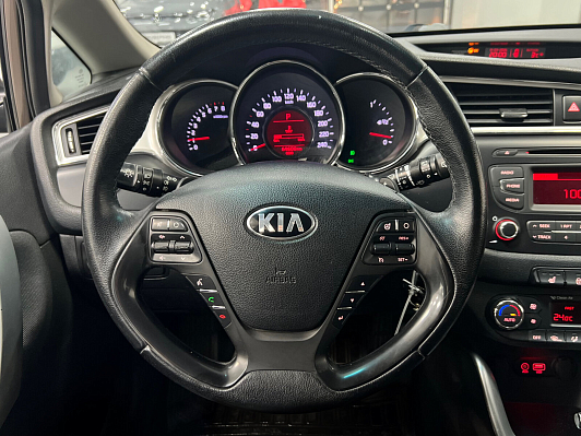 Kia Ceed Luxe, 2017 года, пробег 64605 км