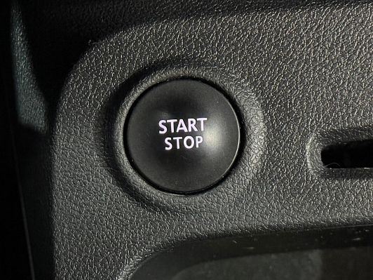 Renault Kaptur Life, 2018 года, пробег 140000 км