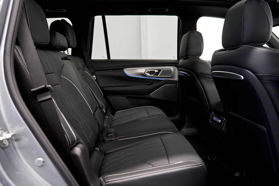 GAC GS8 GX Premium, серебряный