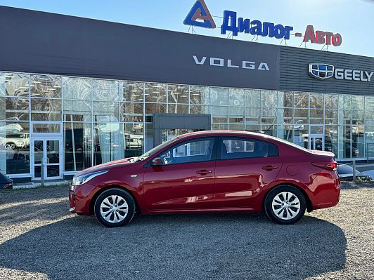 Kia Rio Luxe, 2019 года, пробег 140990 км