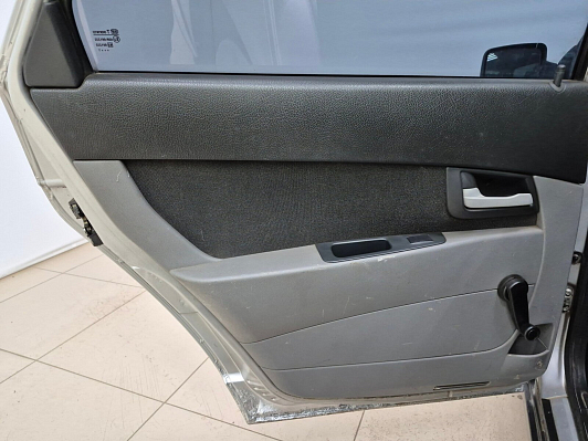 Lada (ВАЗ) Priora Люкс, 2011 года, пробег 176731 км