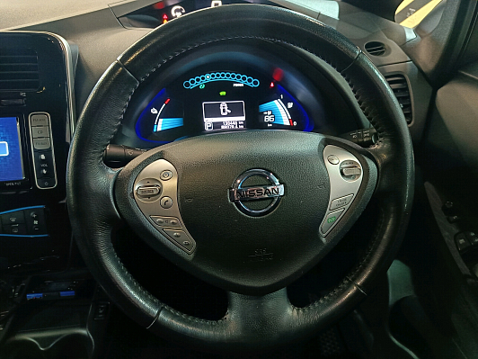 Nissan Leaf, 2014 года, пробег 138500 км