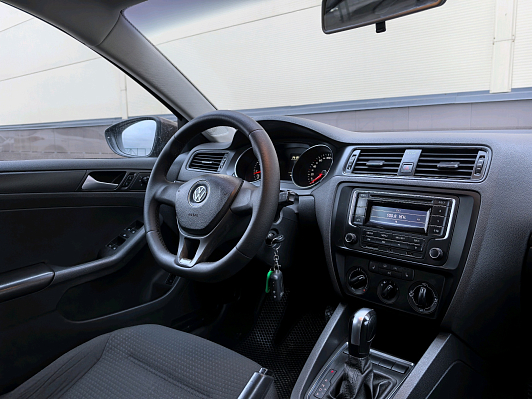 Volkswagen Jetta Conceptline, 2015 года, пробег 135260 км