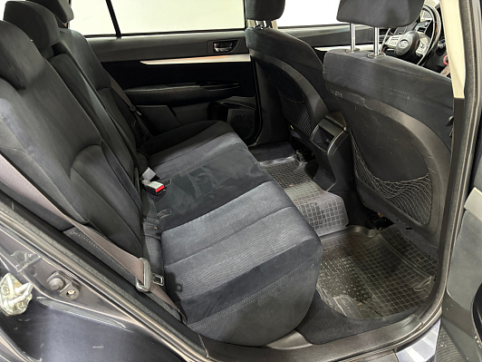 Subaru Outback, 2010 года, пробег 216412 км