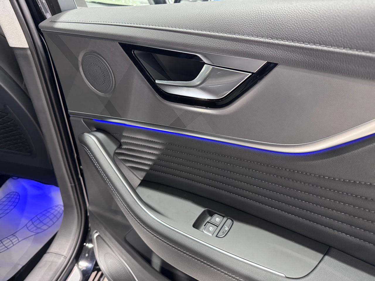 Hongqi HS5 Комфорт (Comfort), черный