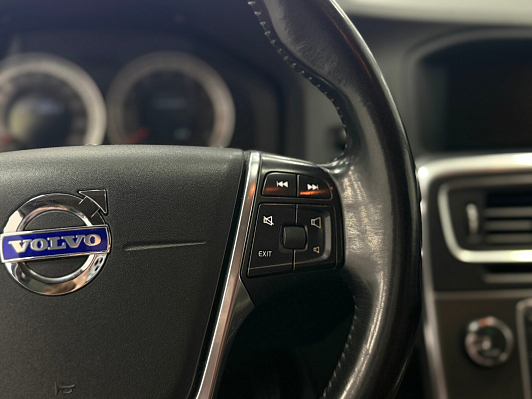 Volvo S60 Momentum, 2013 года, пробег 185117 км