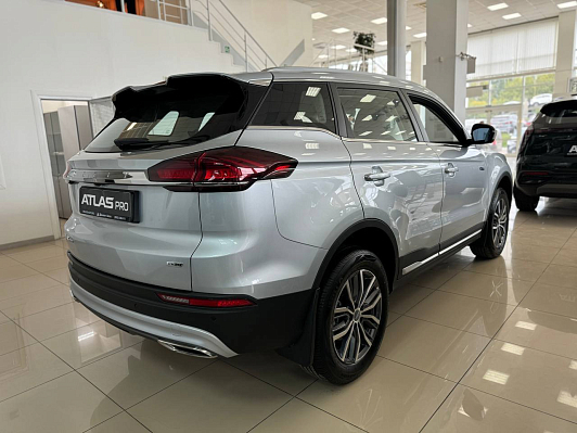 Geely Atlas Pro Flagship, серебряный