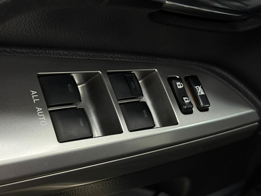 Toyota Land Cruiser, 2013 года, пробег 227623 км