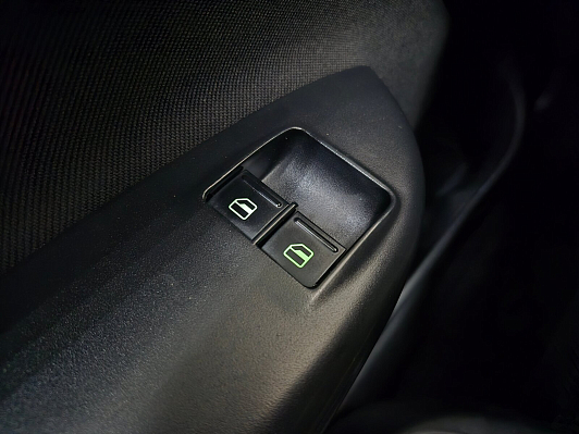 Skoda Octavia Ambition, 2010 года, пробег 291734 км