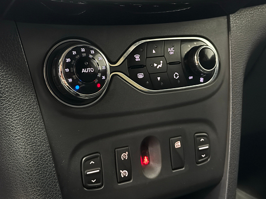 Renault Sandero Stepway Drive, 2019 года, пробег 102000 км