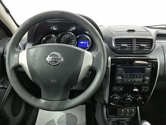 Nissan Terrano Elegance, 2016 года, пробег 128512 км