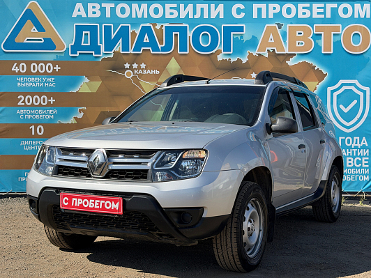 Renault Duster Expression, 2015 года, пробег 200000 км