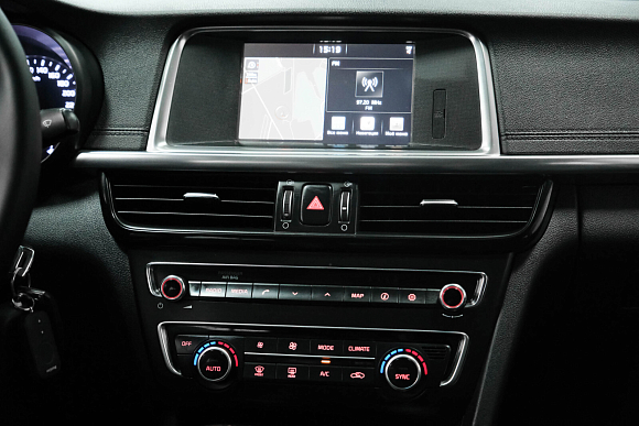 Kia Optima Luxe, 2018 года, пробег 171796 км