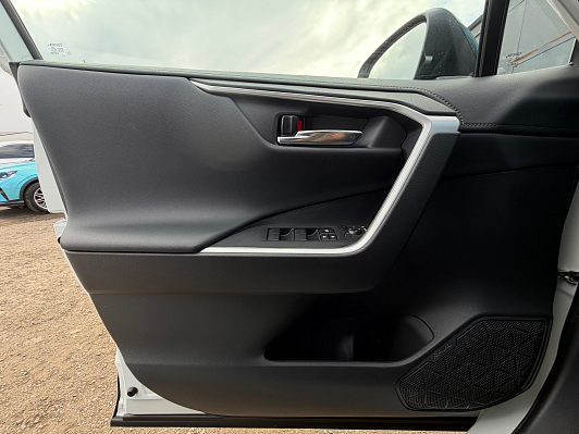 Toyota RAV4 Adventure Plus, 2025 года, пробег 726 км