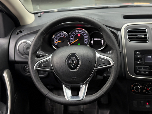 Renault Logan Stepway Life, 2020 года, пробег 99000 км