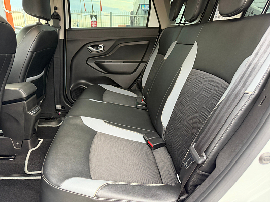 Lada (ВАЗ) XRAY Luxe Prestige, 2019 года, пробег 148000 км