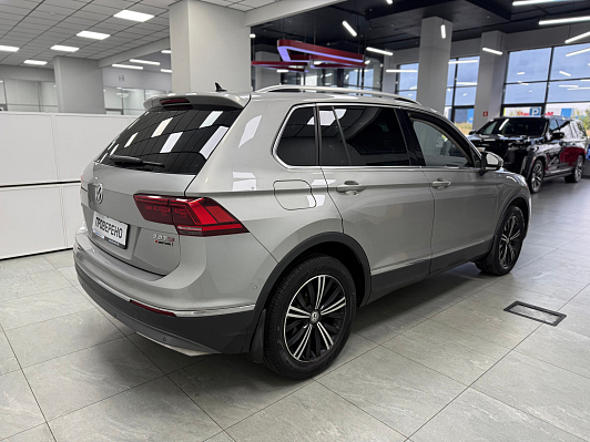 Volkswagen Tiguan Highline, 2017 года, пробег 46457 км