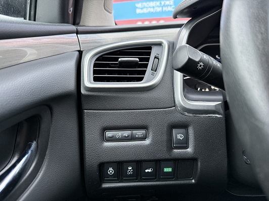 Nissan Murano, 2016 года, пробег 200400 км