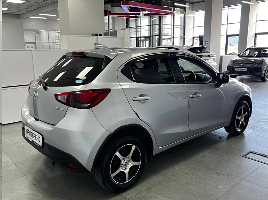 Mazda Demio, 2017 года, пробег 165445 км