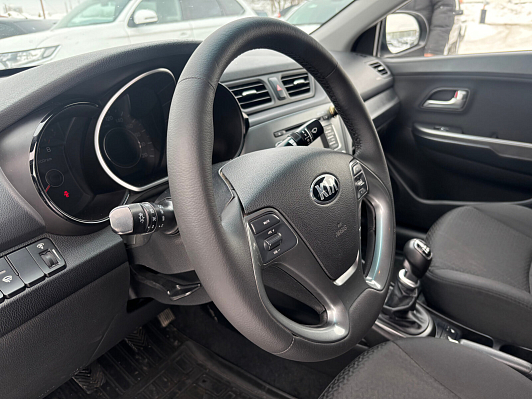 Kia Rio Luxe FCC, 2016 года, пробег 99700 км