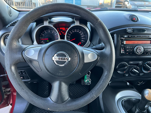 Nissan Juke XE, 2013 года, пробег 195000 км