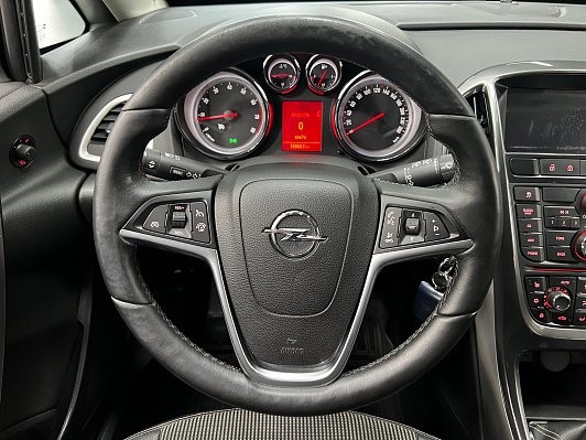 Opel Astra Cosmo, 2013 года, пробег 188650 км